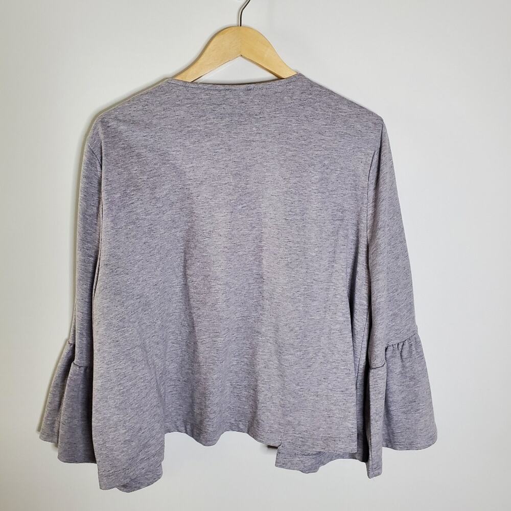 Lane Bryant Pearl Embellished Ruffle Sleeve Cardigan Size 14/16 Great condition - Picture 4 of 9